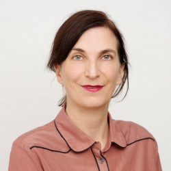 Dr. Karin Gschwandtner